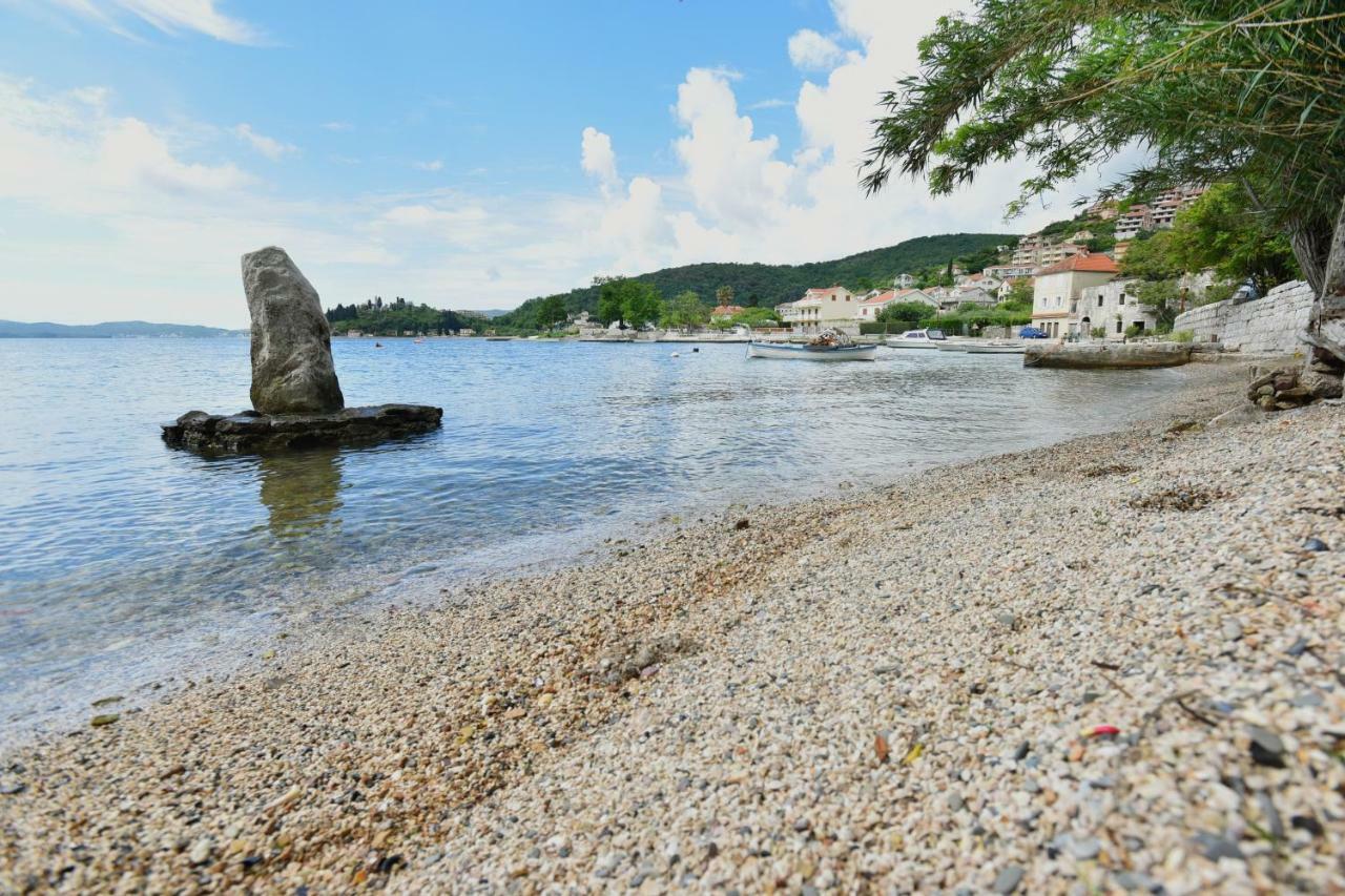 Hajdi Villa Kamenari Exteriör bild