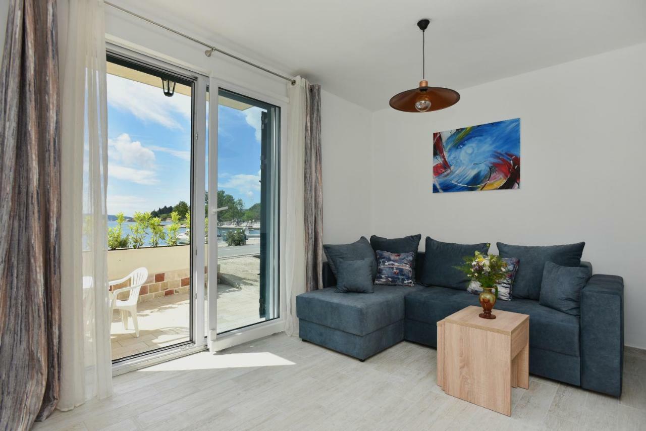 Hajdi Villa Kamenari Exteriör bild