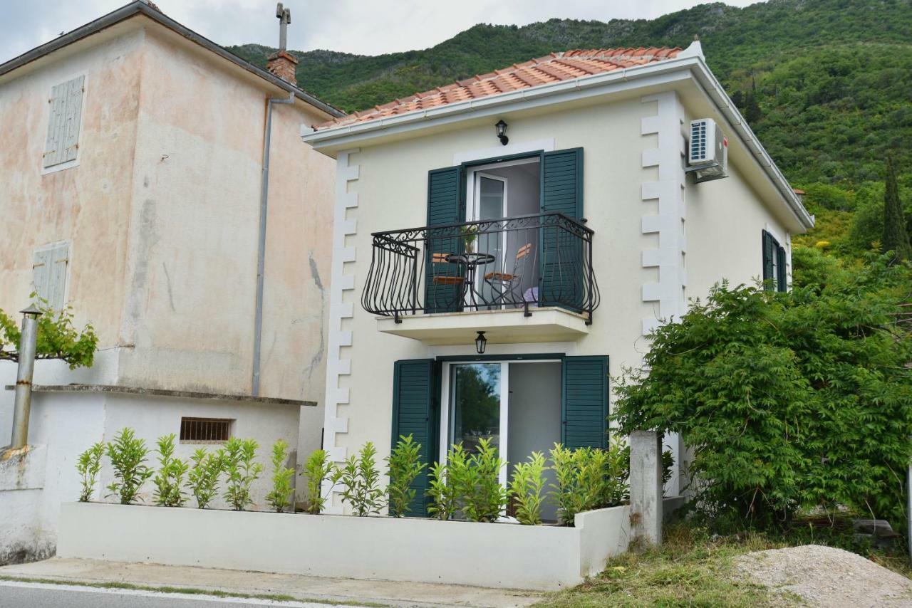 Hajdi Villa Kamenari Exteriör bild