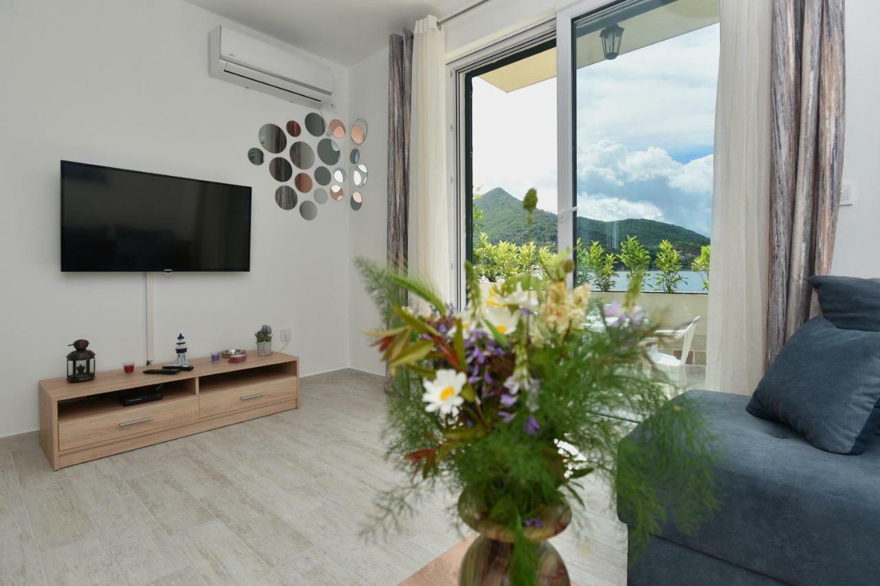Hajdi Villa Kamenari Exteriör bild