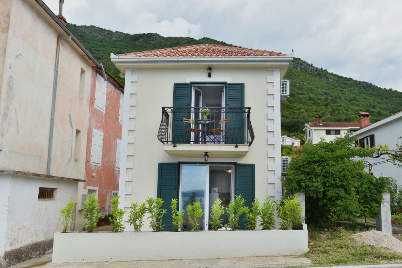 Hajdi Villa Kamenari Exteriör bild